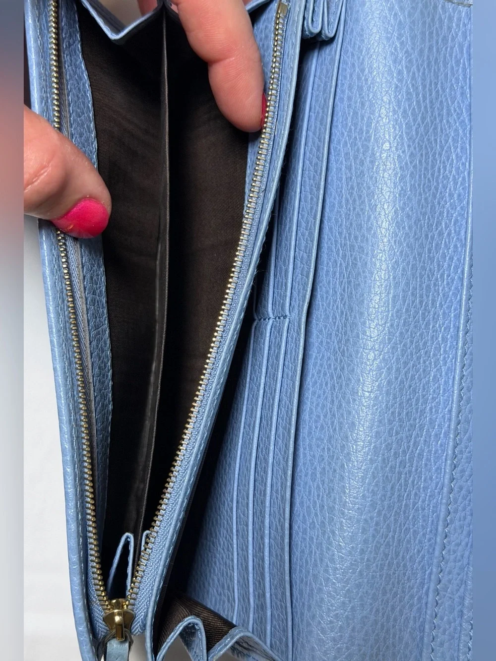 Gucci continental blue wallet with box